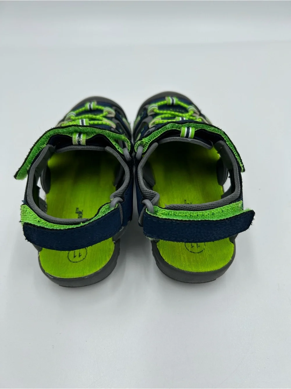 Cat & Jack Kids Navy and Lime Green Outdoor Sandals 11